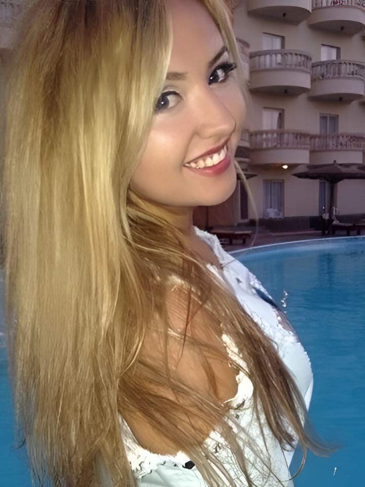 Елизавета привлекальеная девушка из Донецк цена от 4000 руб