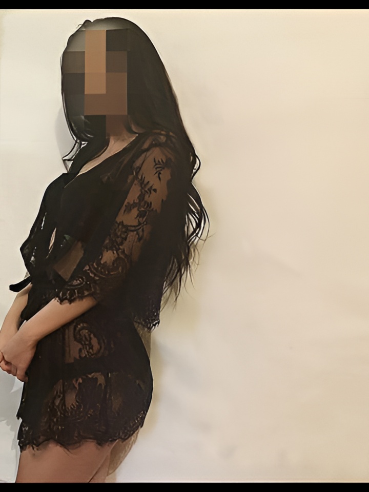 Индивидуалка София, доступна для личного знакомства от 2000 руб