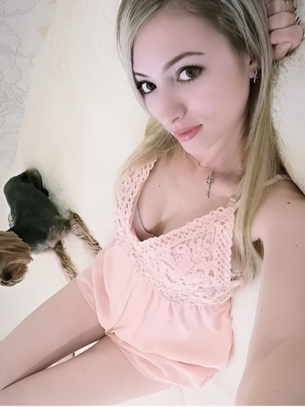 Элина привлекательная девушка из Донецк цена от 3000 руб