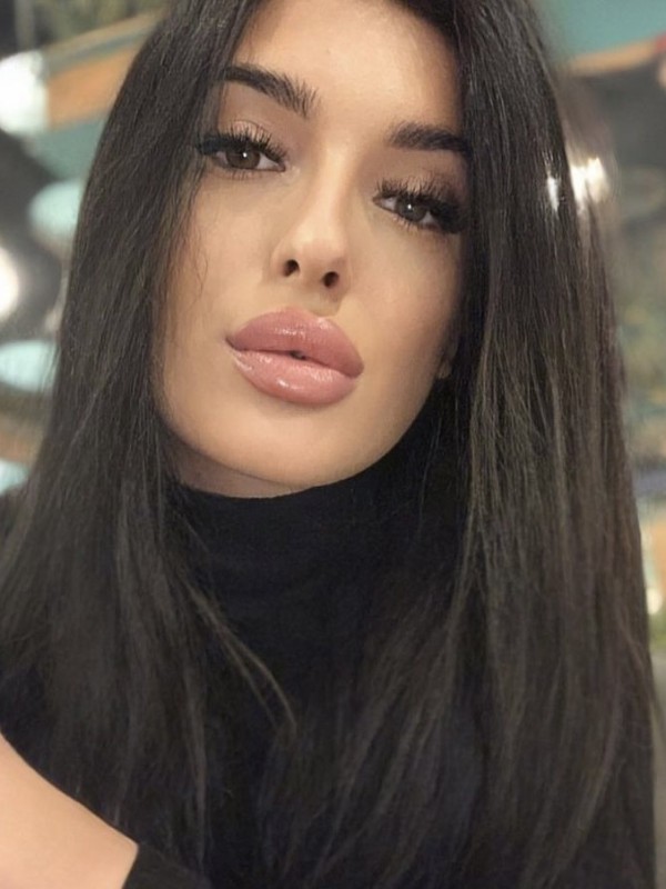 🎥 Влада привлекательная девушка из Донецк цена от 6000 руб