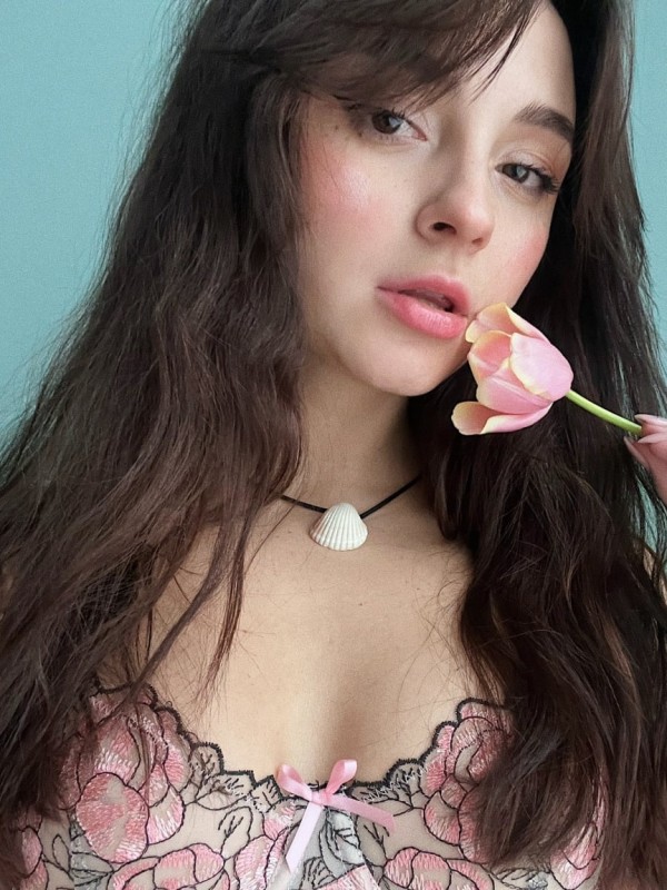 Рита привлекательная девушка из Донецк цена от 6000 руб