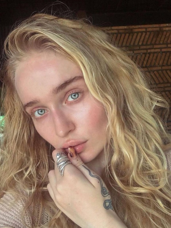 Яночка привлекательная девушка из Донецк цена от 4000 руб